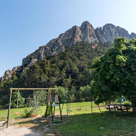 Domaine Saint Julien Otel Buis-les-Baronnies Dış mekan fotoğraf